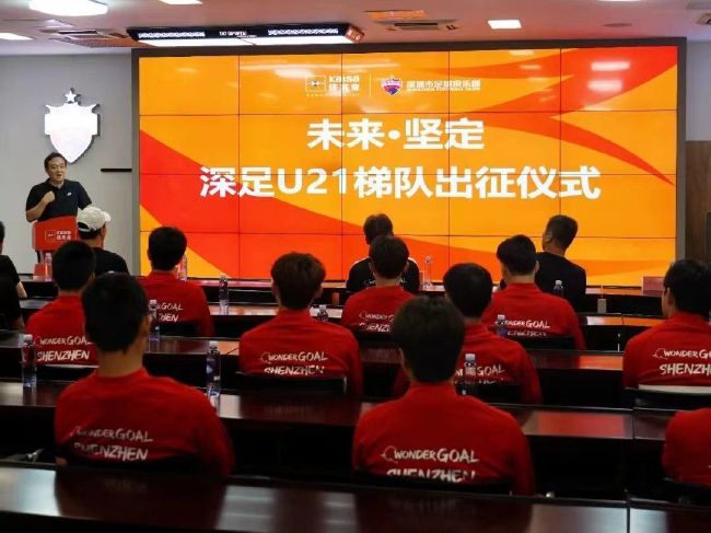 就算自己再有钱又怎么样？？在人民群众面前，越是有钱、就越不能嚣张跋扈、为所欲为。